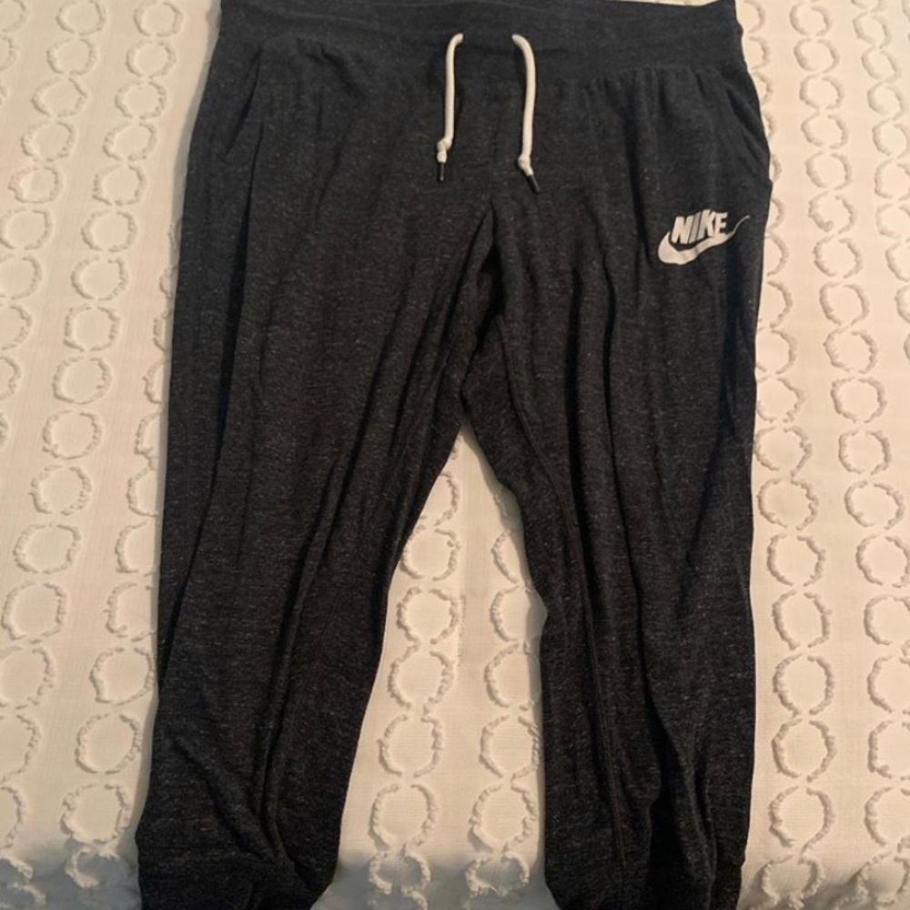 Grey Nike Cropped Sweatpants!!!